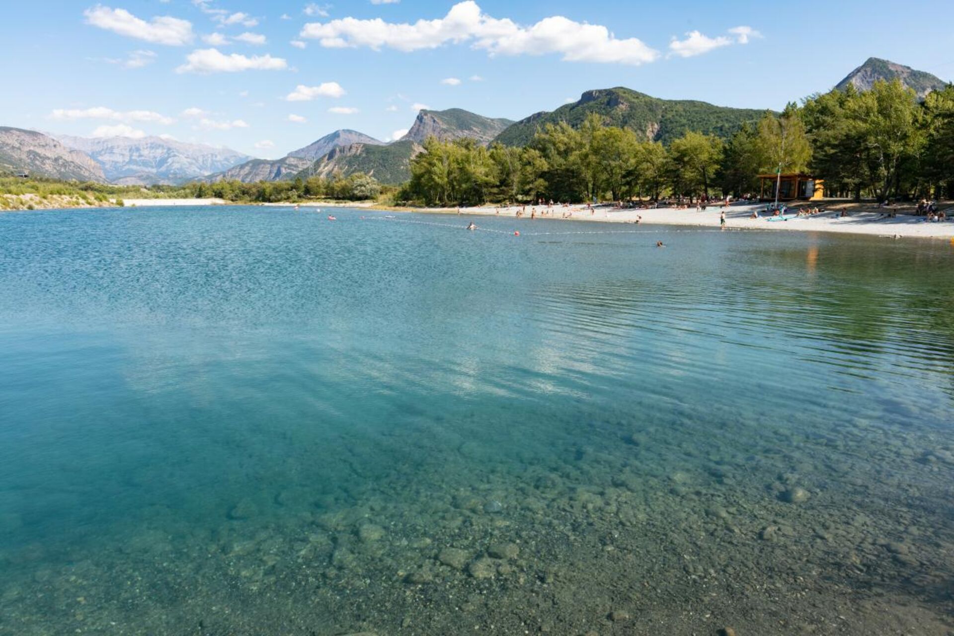 Plage surveillée - Photo Xavier Mordefroid